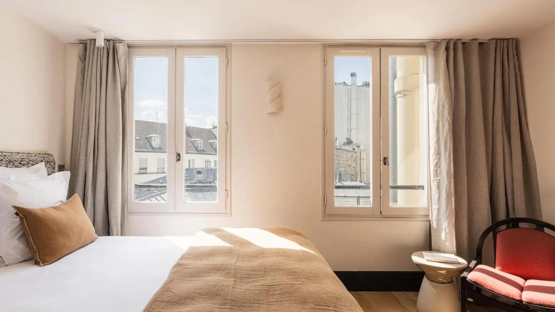 Hotel De La Gaite Paris