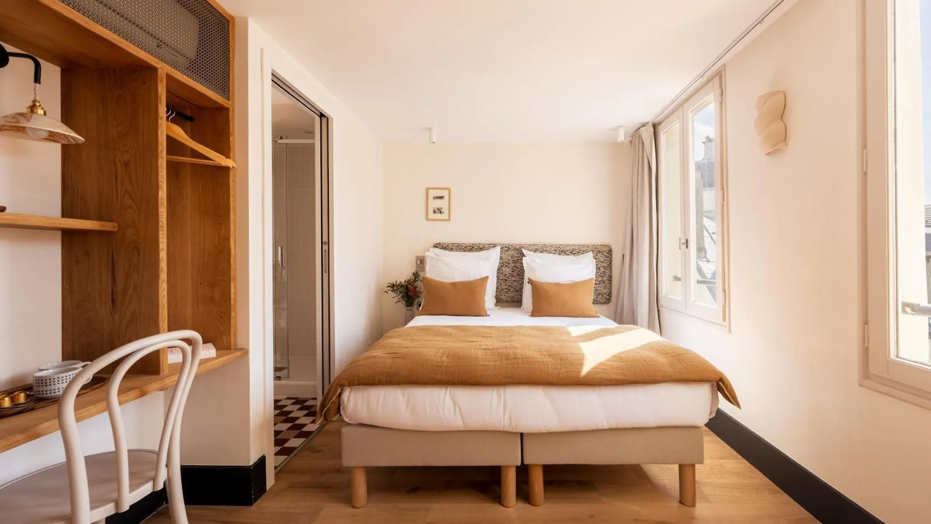 Hotel De La Gaite Paris