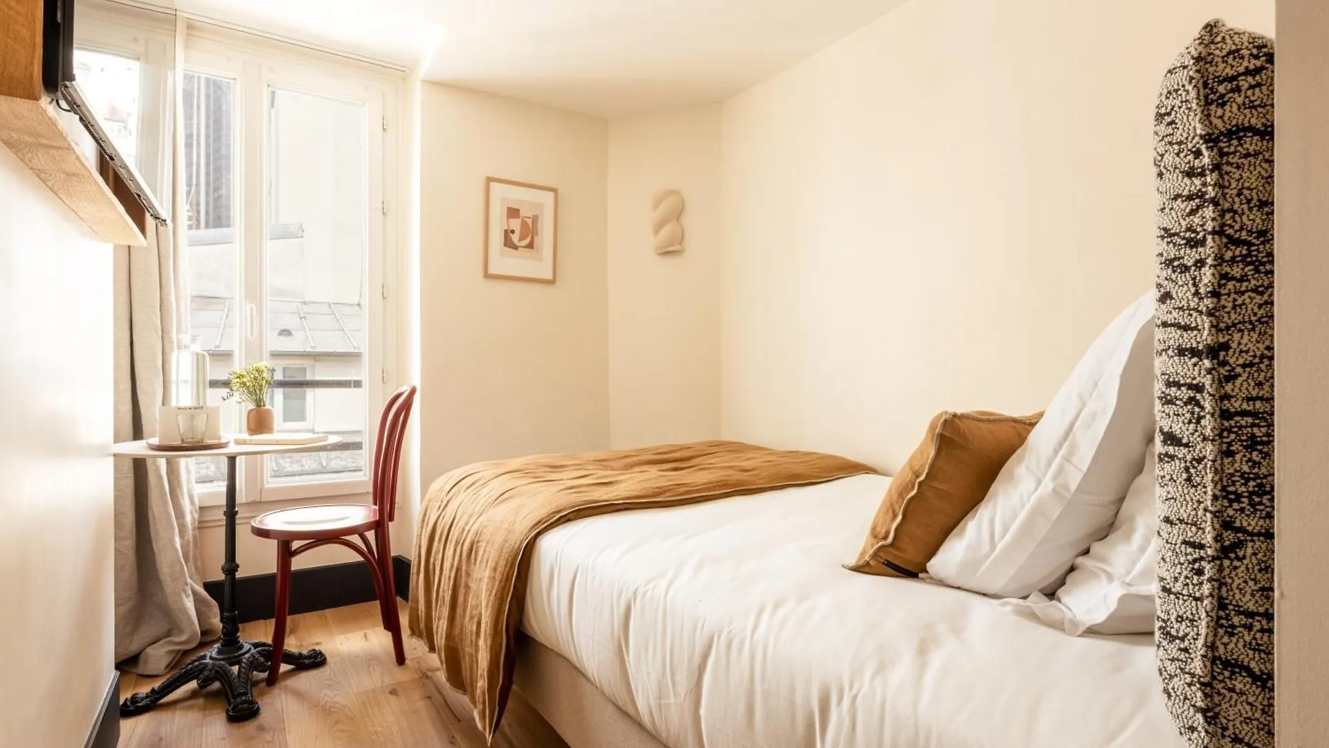 Hotel De La Gaite Paris Frankrike
