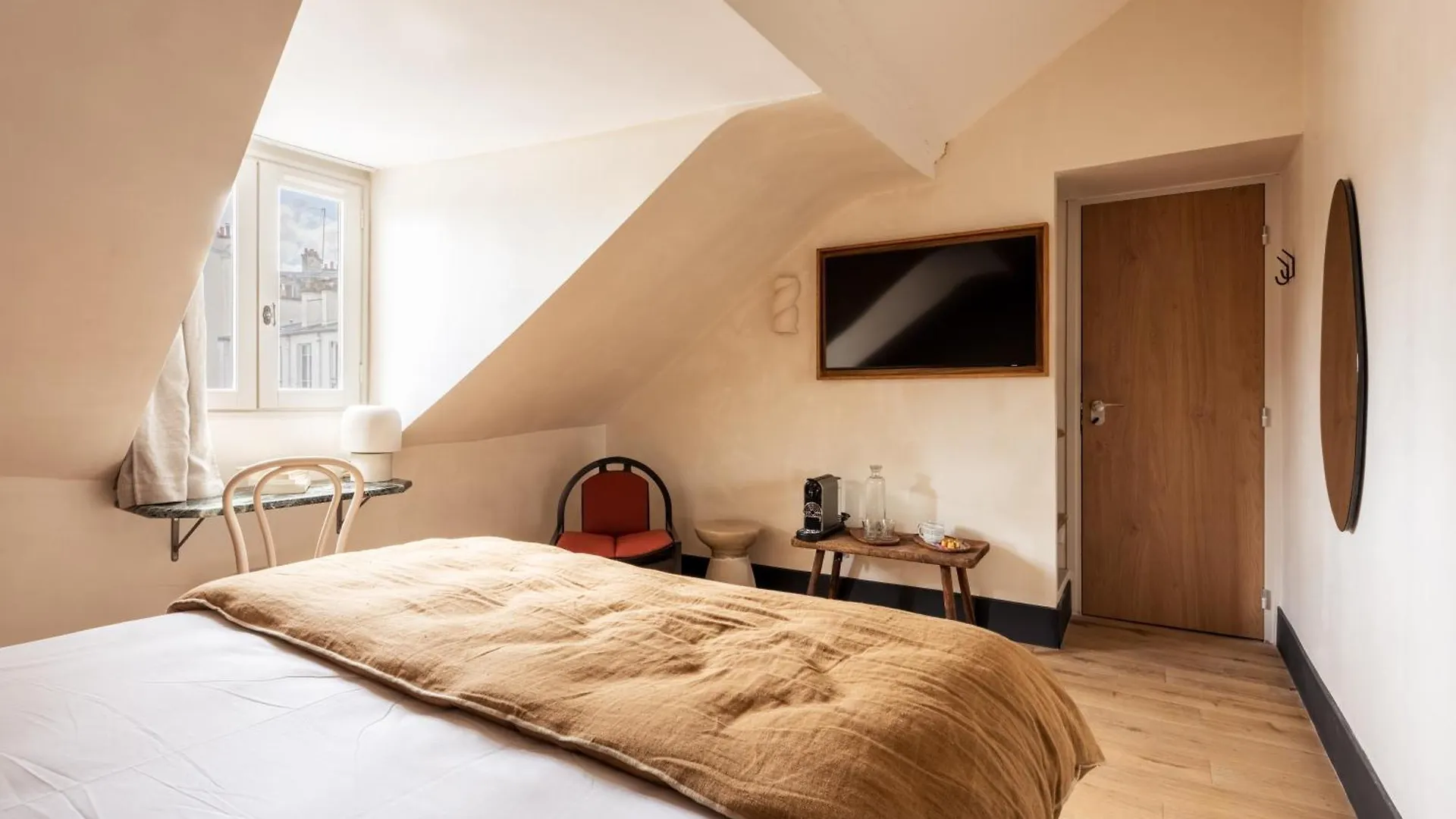 Hotel De La Gaite Paris